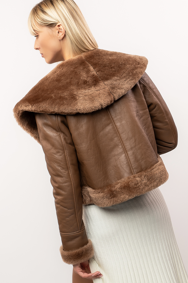 Brown shearling jacket - Image 5