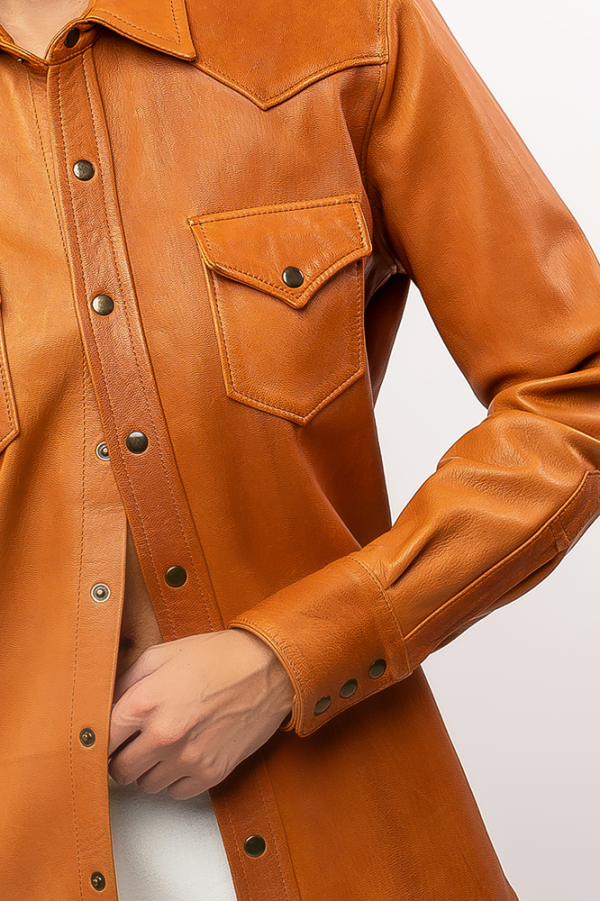 Camel-colored leather shirt - Image 4