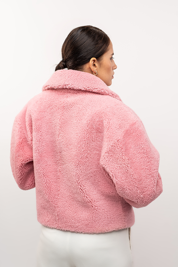 Warm sheepskin jacket - Image 2